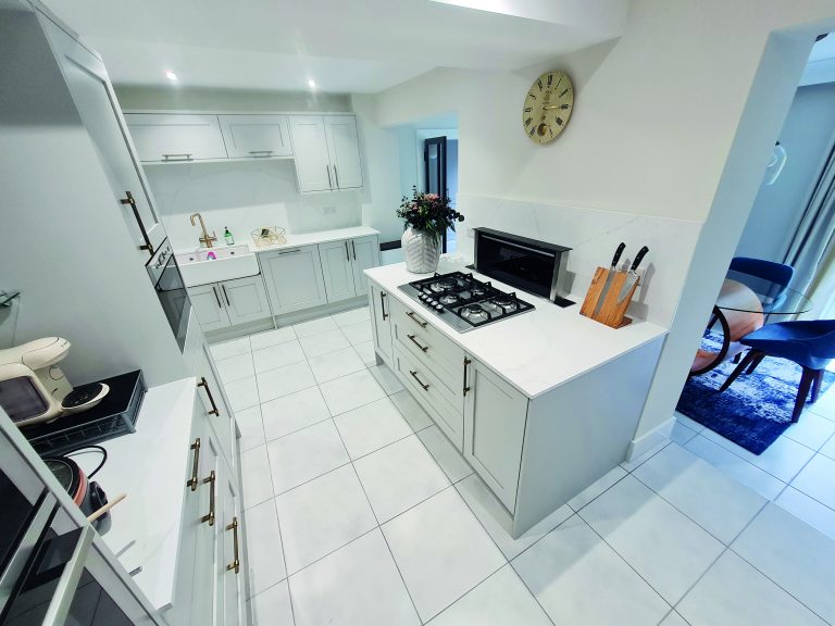 Kitchen with Granite Worktop Glasgow